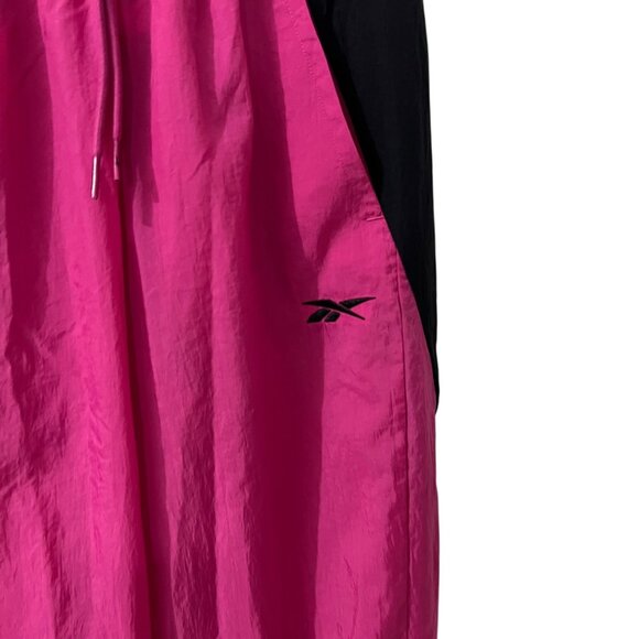 2023 Reebok Retro Style Pink & Black Nylon Parachute Jogger Wind Pants XS - Picture 4 of 12